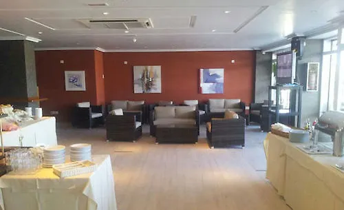 Apartamentos La Kiki San Antonio  Lägenhetshotell San Antonio (Ibiza)